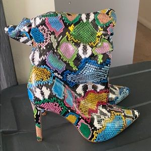 Size 10 heels.